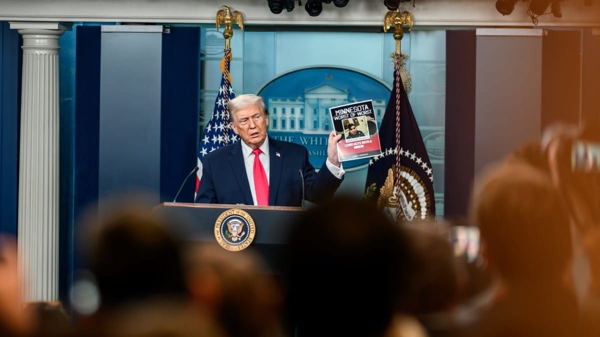 Déficit comercial de EE. UU. supera US$900.000 millones pese a aranceles de Trump