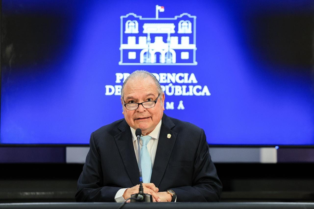 Puente de Las Américas reabre con paso restringido