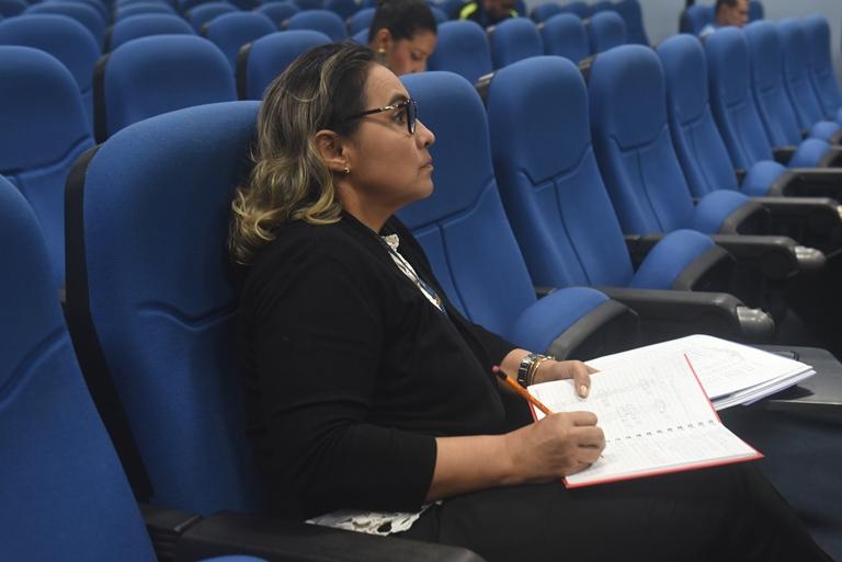 CSS licita B/.53 millones en medicinas para VIH y crónicas