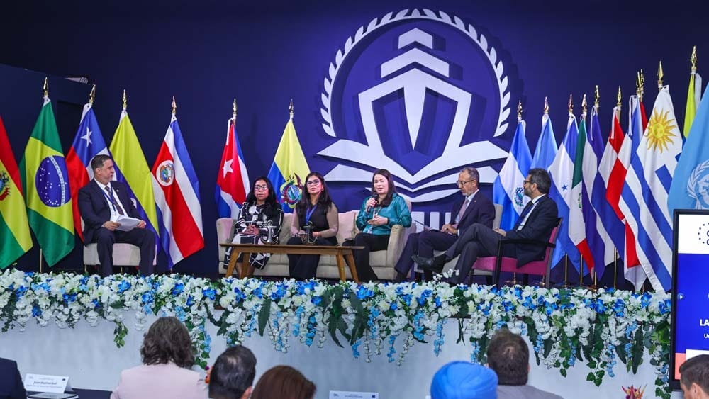 Canal de Panamá se posiciona como hub estratégico para combustibles marítimos verdes