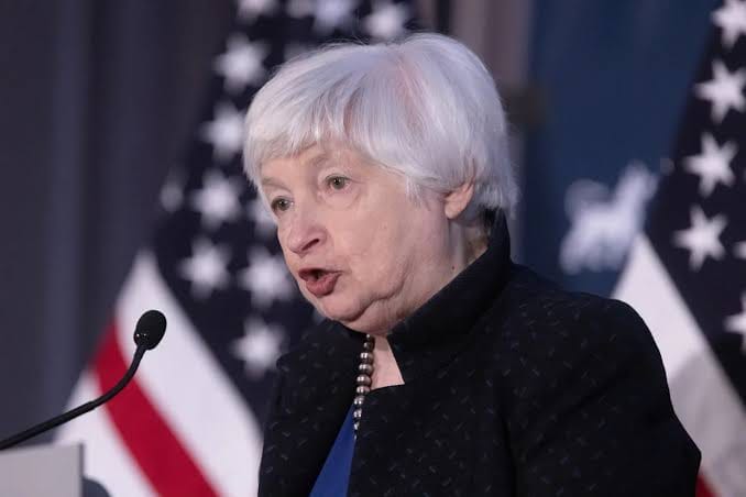 Yellen enciende alarmas por investigación contra Powell y la independencia de la Fed
