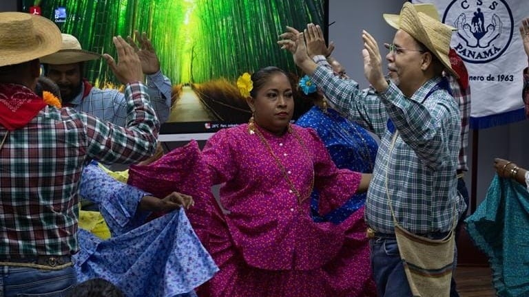 Policlínica de Calidonia cumple 63 años