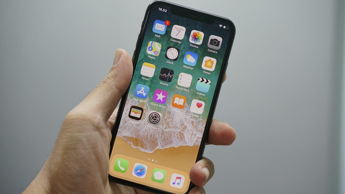 Apple destrona a Samsung y se corona líder mundial de smartphones por primera vez en 13 años