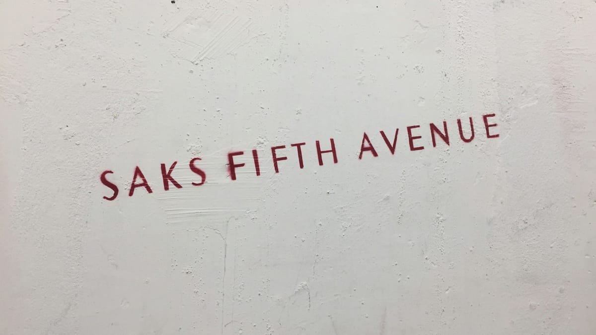 El gigante del lujo Saks Global se declara en bancarrota