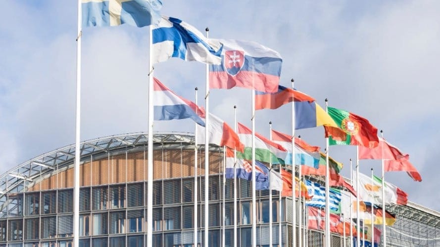 Banco Europeo de Inversiones elige a Panamá para su sede regional en Latinoamérica