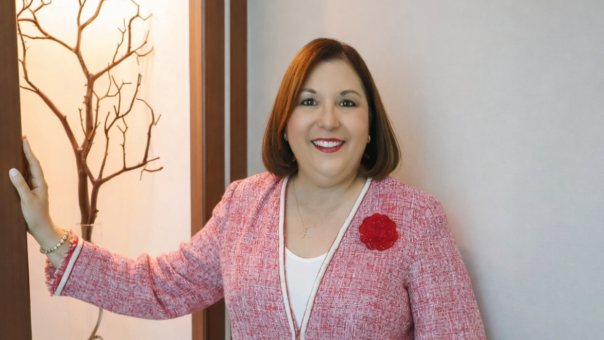 Quién es Gina de Saénz, la nueva gerente general de Canal Bank