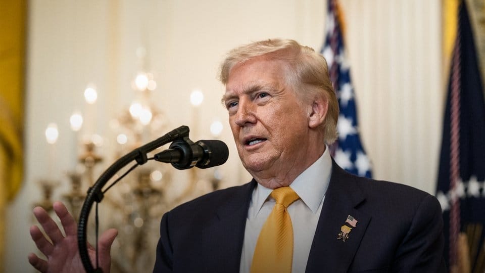 Trump evalúa nuevas vías legales para imponer aranceles tras fallo de la Corte