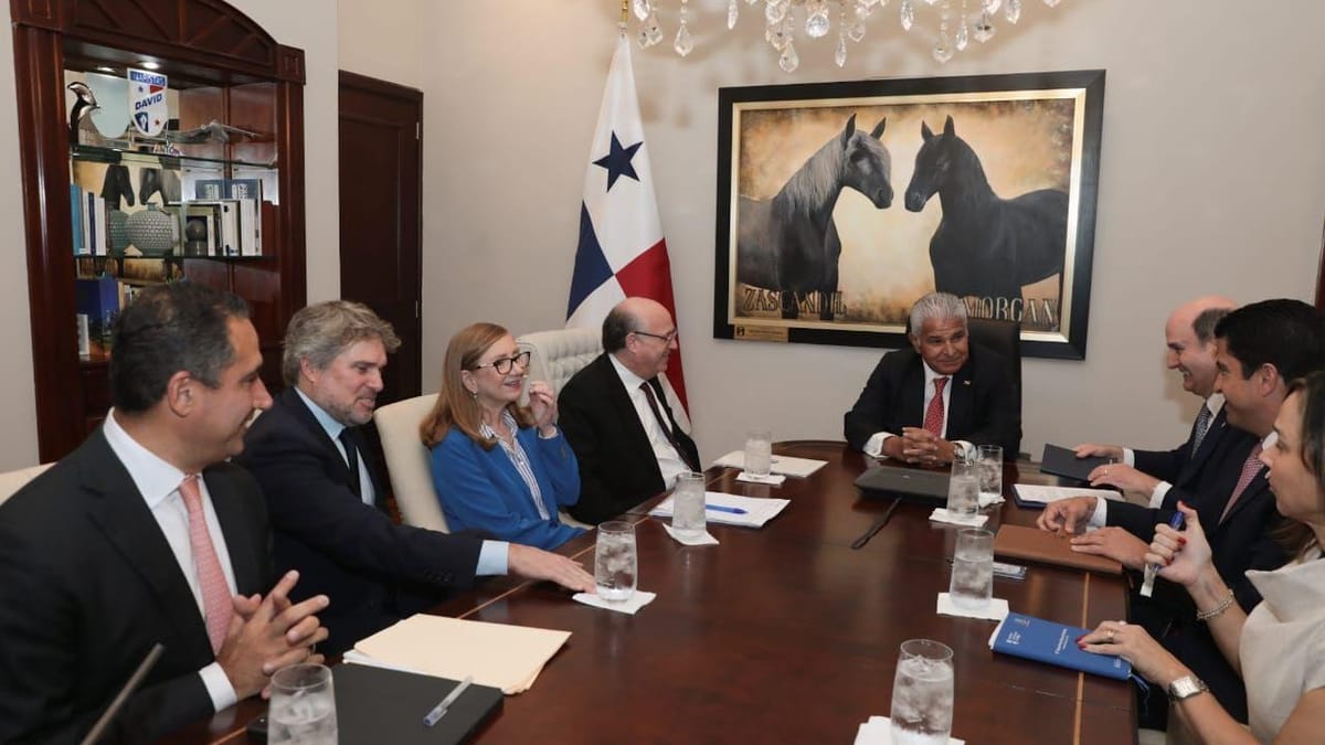 BID reitera apoyo a Panamá en estabilidad y educación