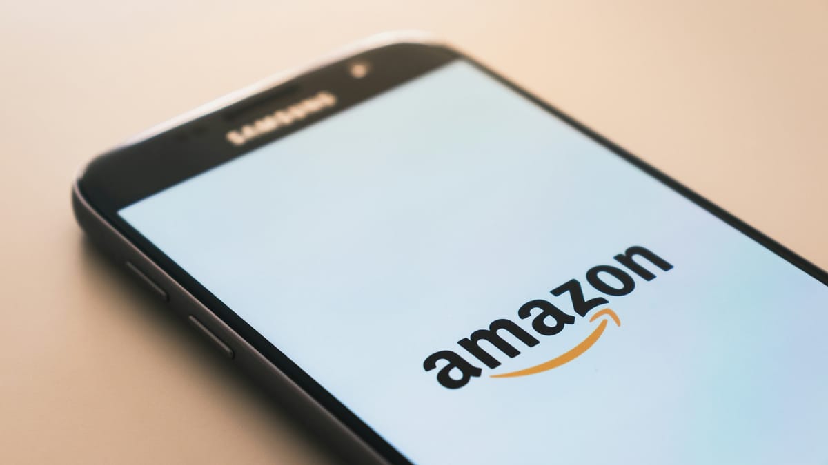 Amazon lanza su primer gran tienda física para competir con Walmart y Costco en 2027