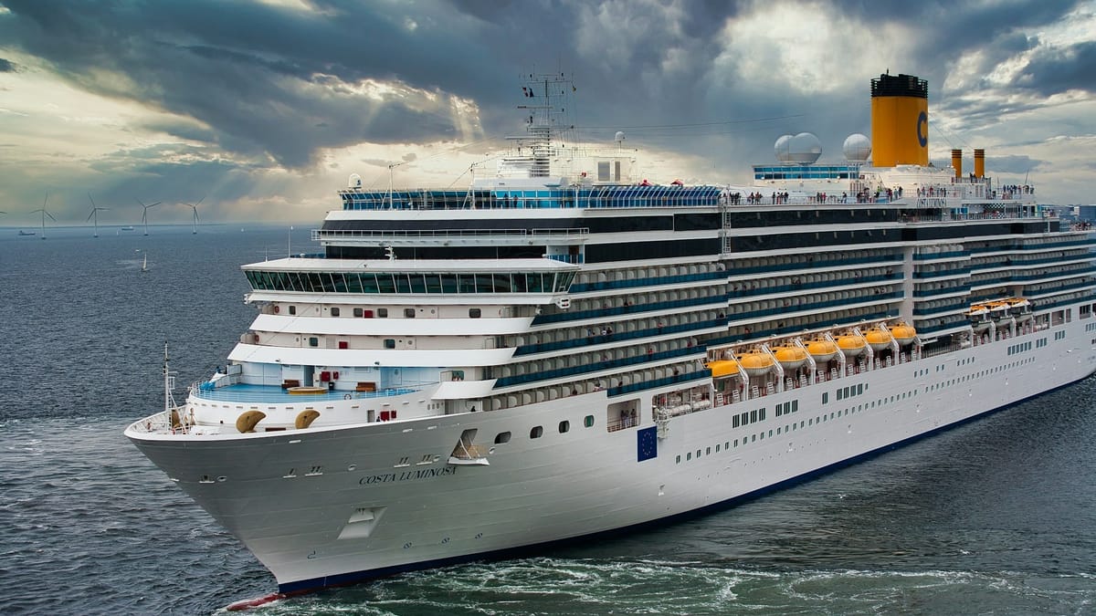 México prohíbe vapeadores a turistas: multas de hasta $12,500 y riesgo para cruceristas