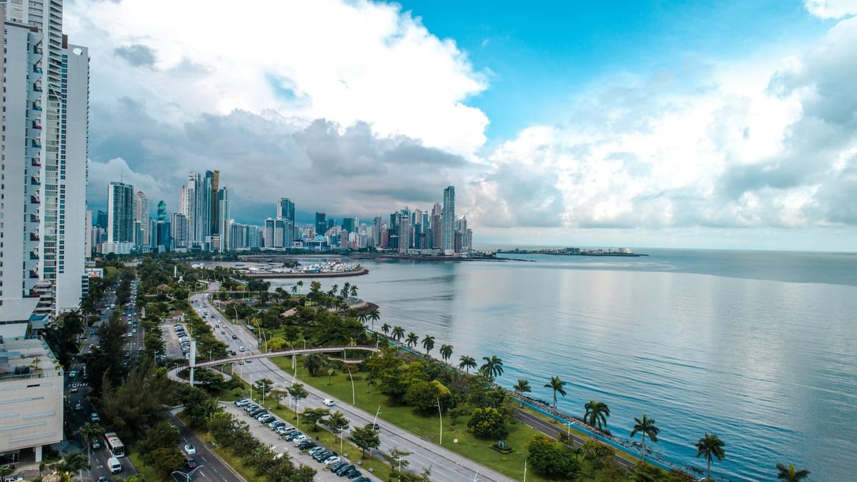 Turismo en Panamá impulsa reforma laboral y fiscal para sostener su recuperación