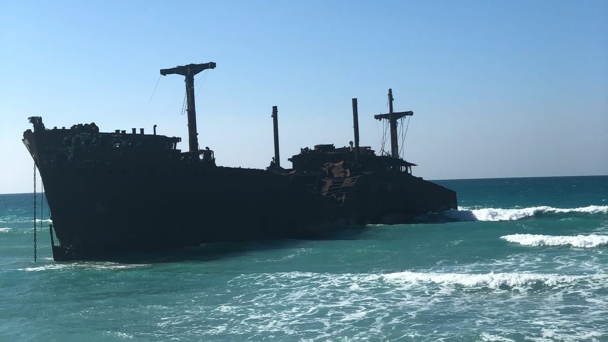 Estados Unidos prepara posible ataque a Irán mientras Trump no ha tomado la decisión final