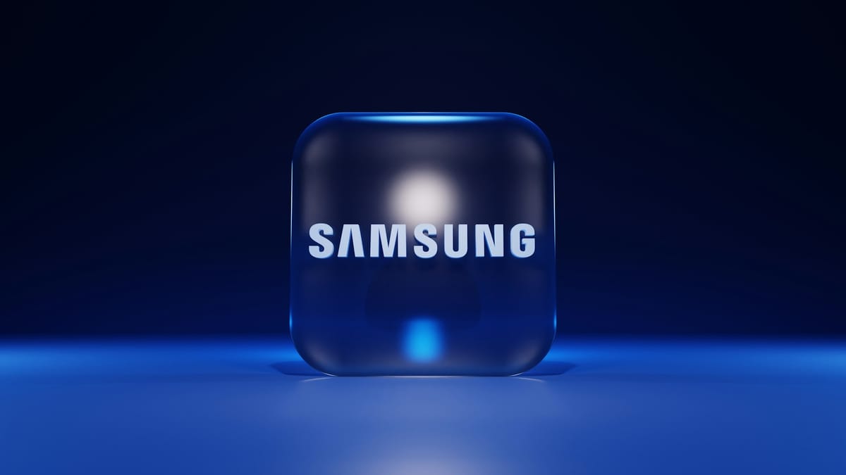 Samsung inicia producción masiva de sus chips HBM4 y su acción se dispara 50% en 2026