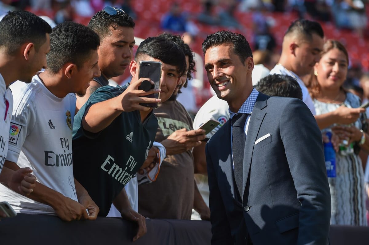 Arbeloa suma 13 de 17, encadena cinco triunfos y refuerza su continuidad