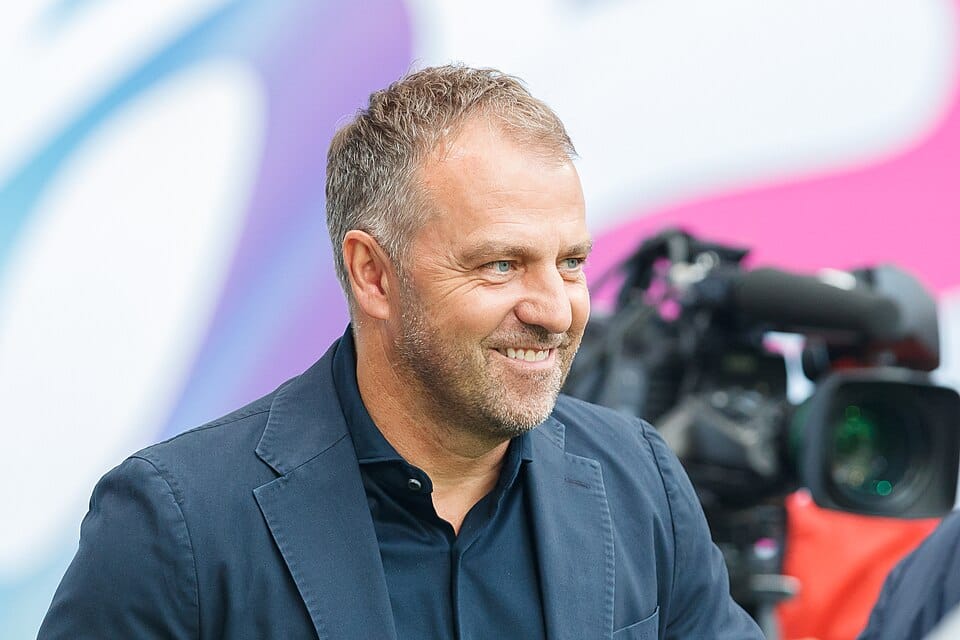 Flick califica de 'partido loco' el 7-2 del Barcelona a Newcastle y el pase a cuartos