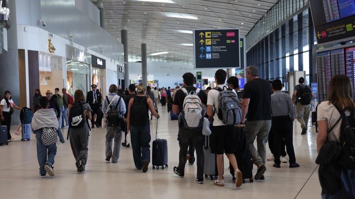 Apatel rechaza tasa de $10 a pasajeros en tránsito en Tocumen