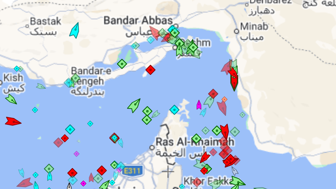 UE y Reino Unido alertan riesgo extremo en Ormuz; seguros de petroleros hasta $1 millón