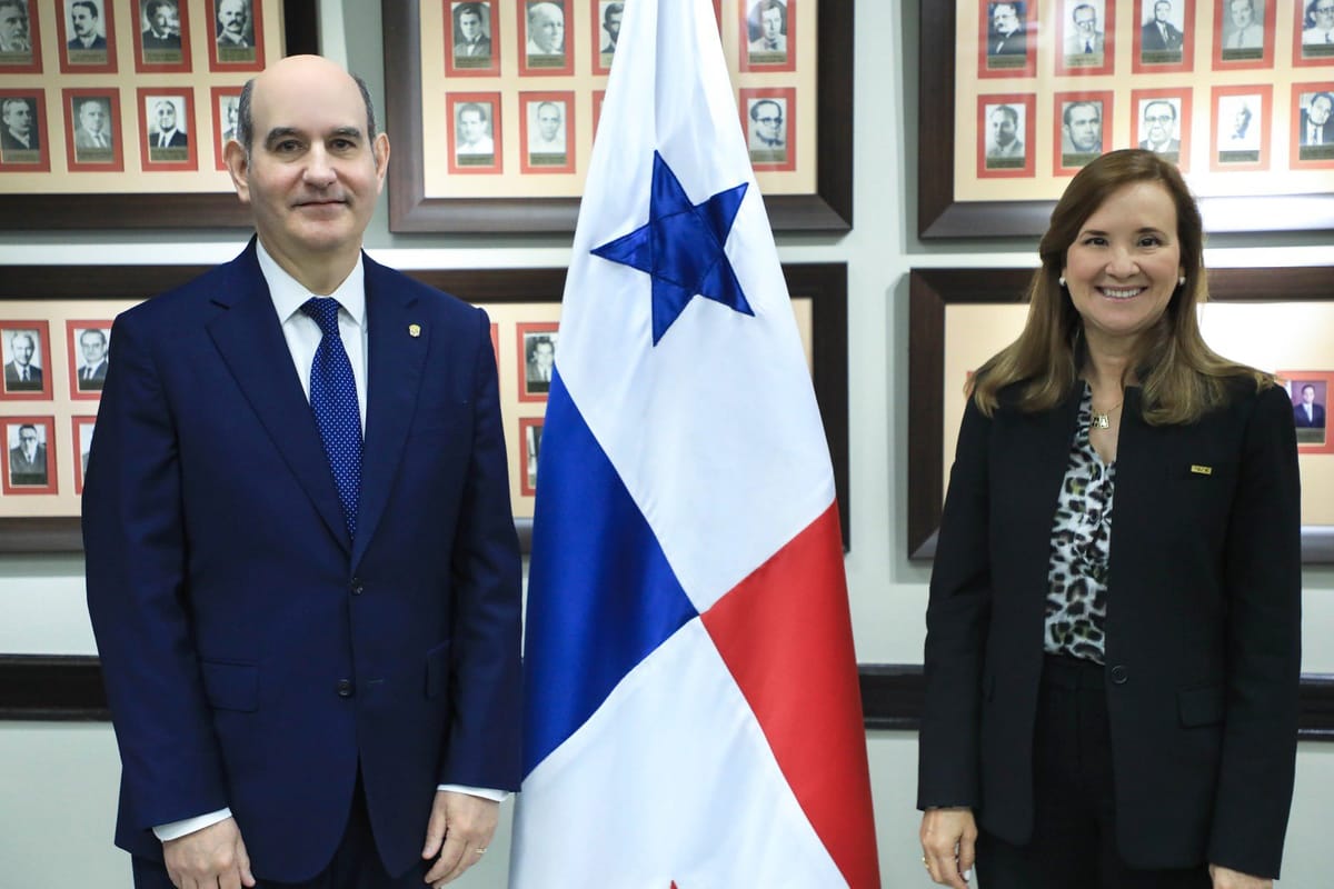 Panamá implementa medidas para mitigar crisis energética global sin subir tarifas