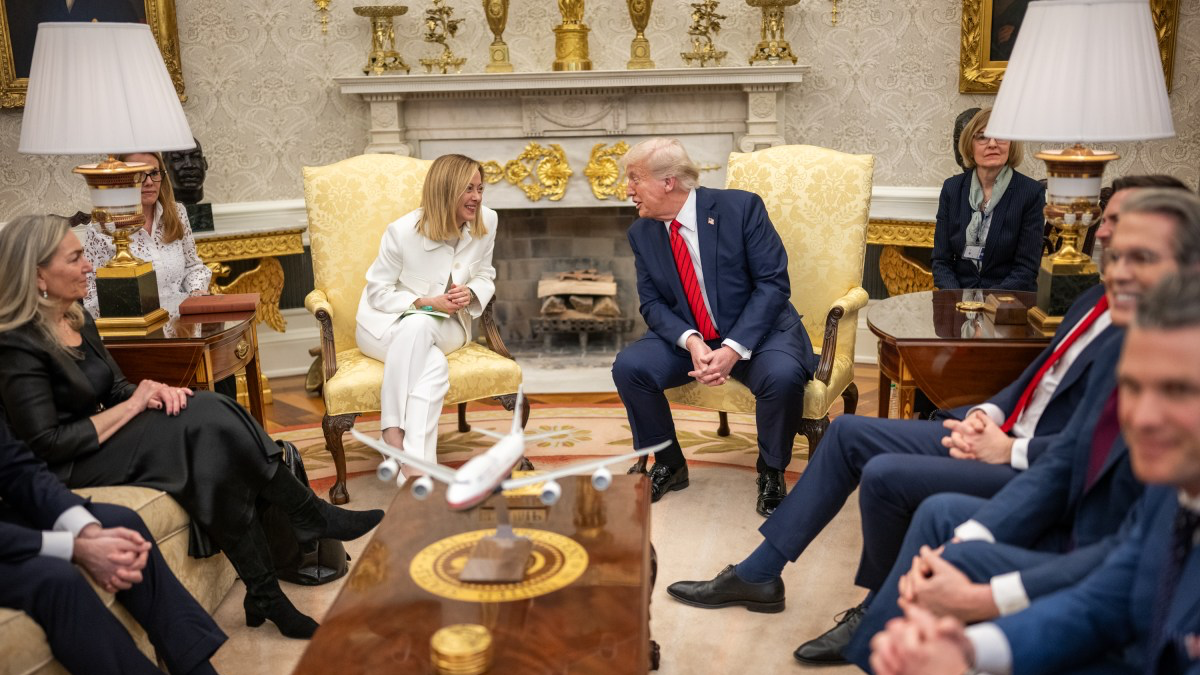 🇮🇹 Italia frena a EE.UU. en plena tensión con Irán