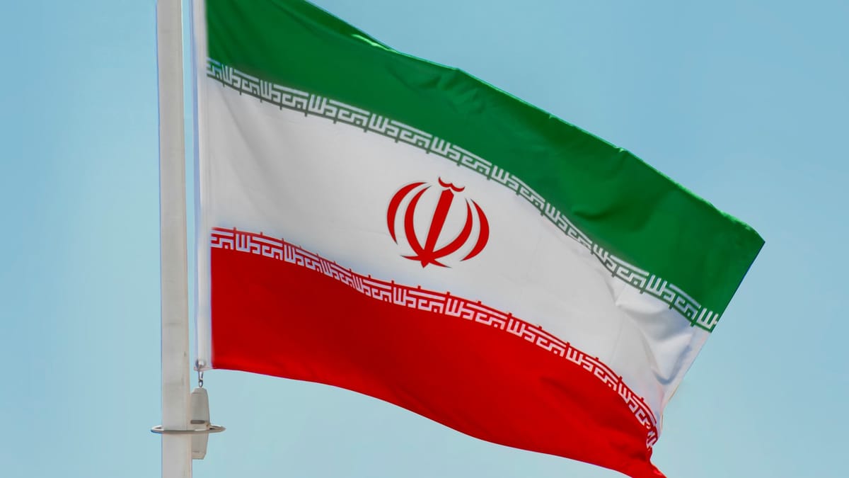 Irán reconoce contactos con EE.UU. pero niega conversaciones oficiales