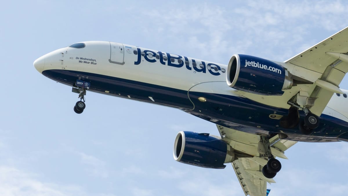 La FAA suspende temporalmente todos los vuelos de JetBlue a pedido de la aerolínea