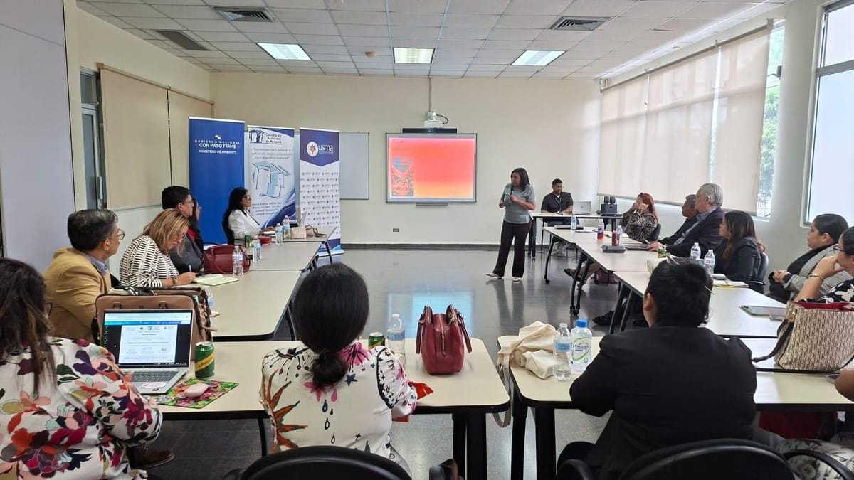 MiAmbiente y RUPADES revisan avances en sostenibilidad