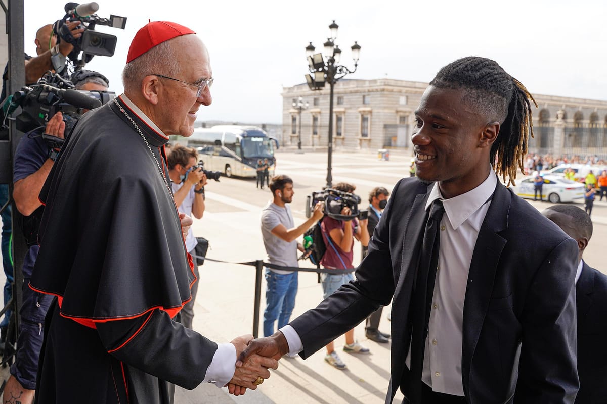 PSG y clubes de la Premier siguen a Camavinga; sin decisión tomada