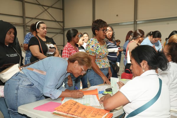 Inicia el pago del PASE-U en las regiones educativas de Panamá Centro, Panamá Este, Panamá Norte y San Miguelito