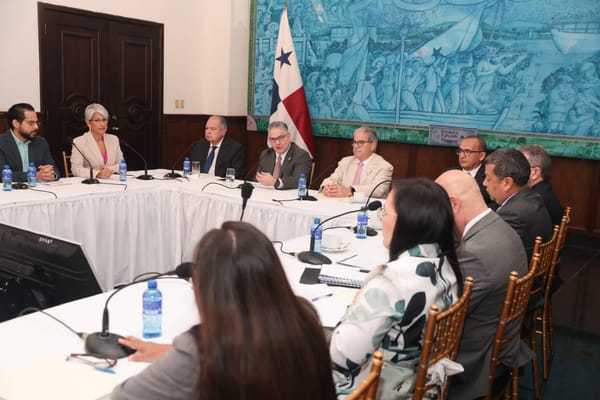 Panamá: Coordinan hoja de ruta interinstitucional para interconexión eléctrica y apoyo a comunidades.