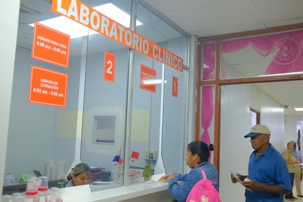 Policlínica de San Carlos Expande Oferta con Nuevas Pruebas de Laboratorio