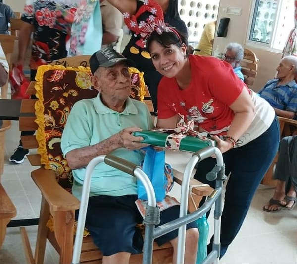 Navidad llega a albergue de Puerto Armuelles