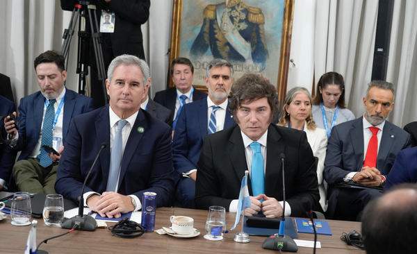 Argentina aprueba el primer presupuesto de Milei con meta de superávit