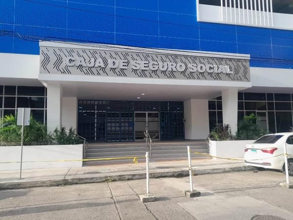 Funcionarios CSS donan sangre para asegurados