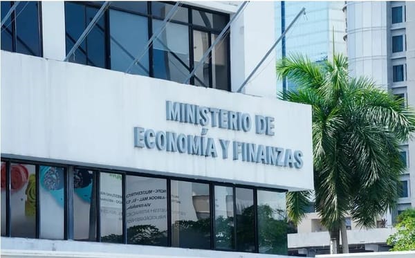 MEF revisará fondos para municipios