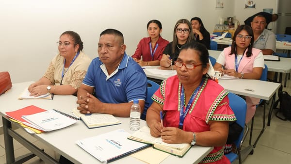 IFARHU: Directivos se Actualizan en Trámites de Becas