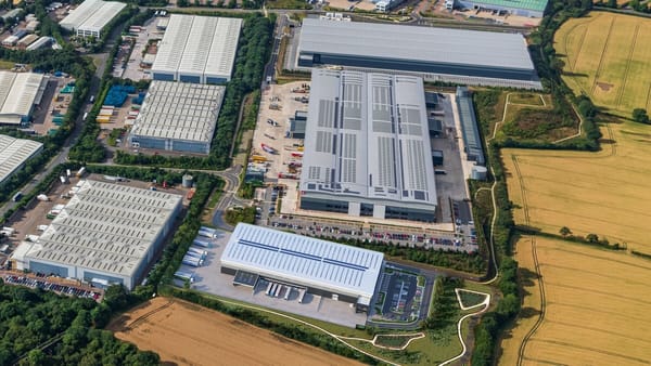 Prologis invierte €8,000 millones para convertir naves logísticas en centros de datos