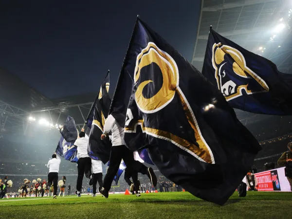 El dueño de los Rams se convierte en el mayor terrateniente de EE.UU.