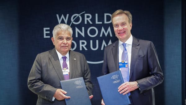 Mulino busca inversiones en Davos