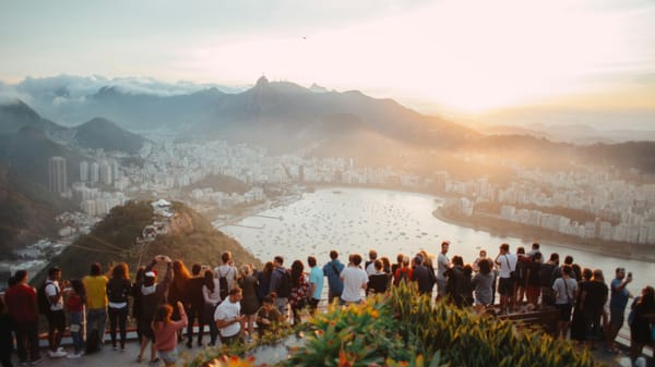 Turismo global rompe récord post-pandemia; América Latina busca su parte del pastel