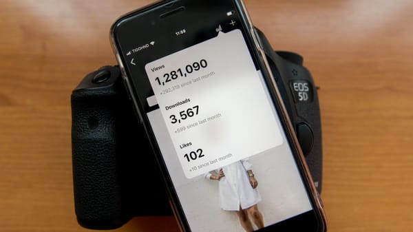 El club del millón de dólares: el costo por la influencia en Davos no cede