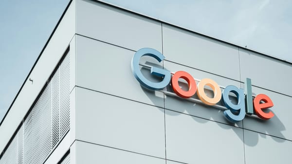 Exingeniero de Google condenado por espionaje económico y robo de tecnología de IA en beneficio de China