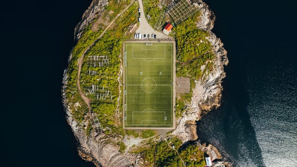 El 'LinkedIn' del fútbol: Club noruego publica vacantes para jugadores profesionales