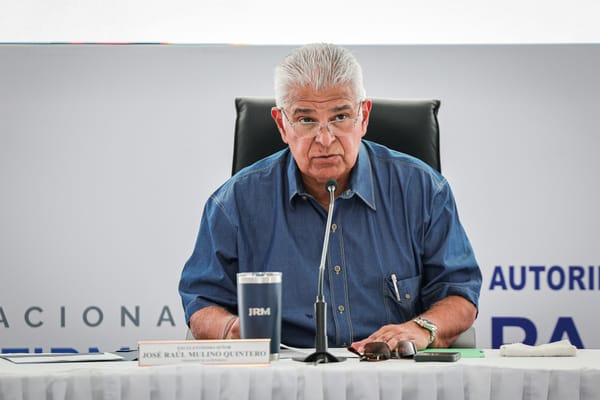 Jornadas continuas de 24 horas en los puertos de Balboa y Cristóbal impulsan la operación aduanera