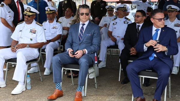 El Pentágono da un ultimátum al CEO de Anthropic por restricciones en IA de uso militar