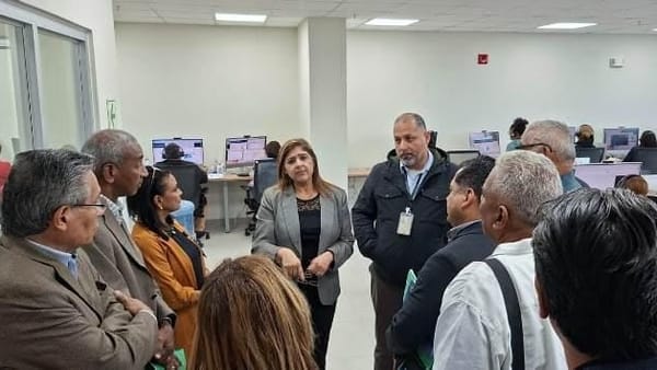 CSS revisa atención en instituto de trabajadores