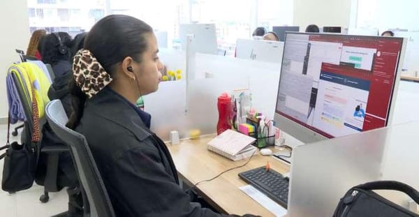 CSS: Citas de laboratorio por teléfono en 12 centros