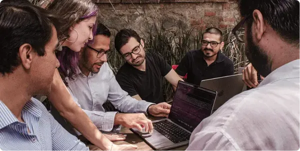 Telos Labs adquiere la fintech Flourish FI para potenciar su plataforma de fidelización financiera con IA