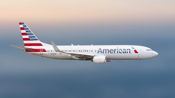 American Airlines enfrenta presión interna por bajo rendimiento y liderazgo en 2025