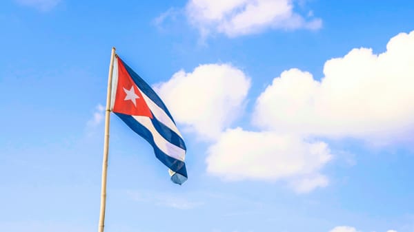 Trump sugiere una toma amistosa de Cuba ante crisis económica