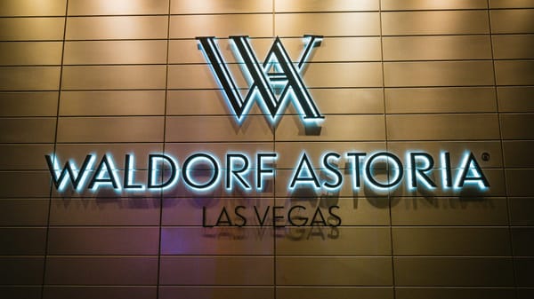 El Waldorf Astoria de Nueva York sale a la venta tras renovación multimillonaria